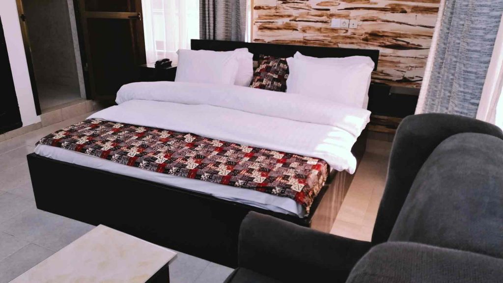 hotel-lina-chambre-kpalime-21